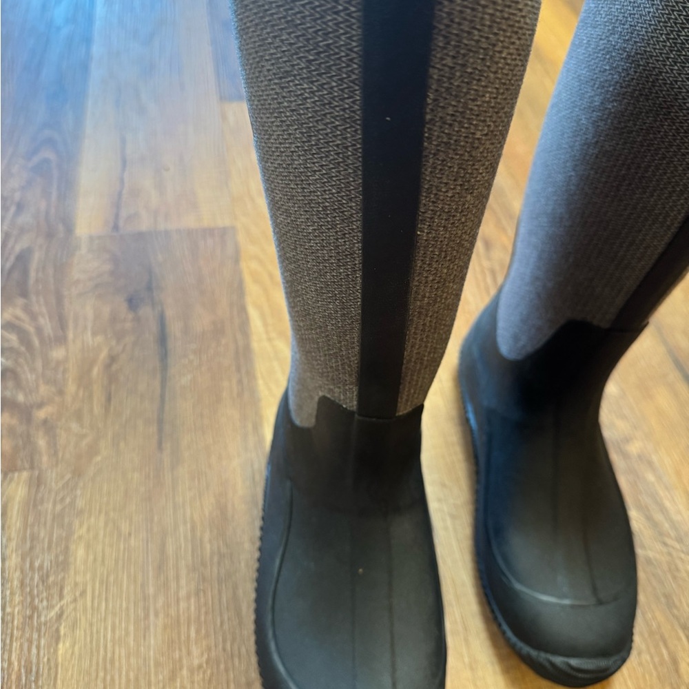Muck Stylish Black and Gray Tall Boots - Picture 2 of 5